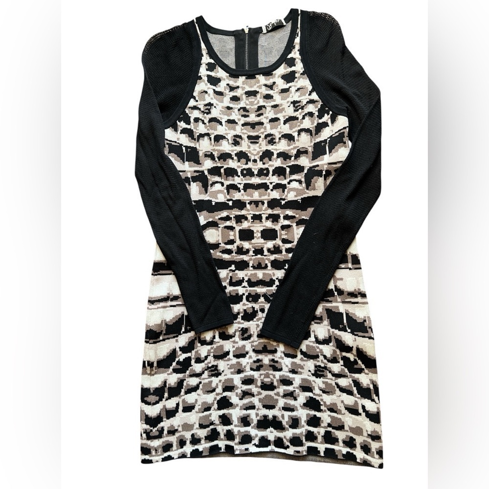 Parker Hartley Knit Mini Dress Mesh Sleeves Black Beige White Abstract Size M